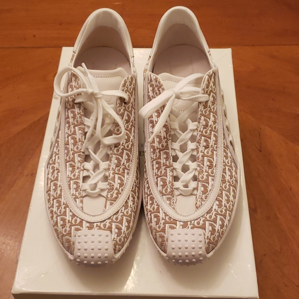 ♤ Christian Dior Athletic Shoe